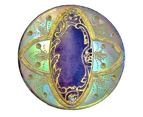 1 Large 19th century purple enamel trimmed pearl button.This exquisite example of 19th century craftsmanship is beautifully g