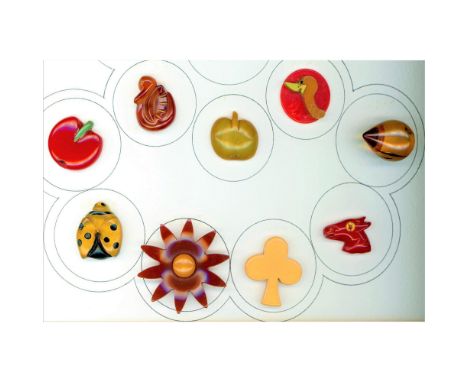 8 M/L 20th century Bakelite buttons including animals.Here is a card of chunky Bakelite including a nice realistic ladybug, h