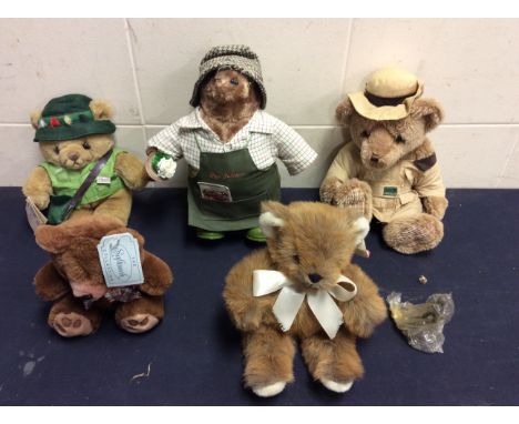 A collection of five teddybears, makes to include Sweet Dreams British Bears, Merrythought and Playmakers.&nbsp;