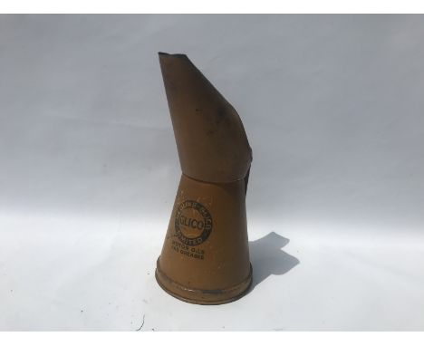 A Redline-Glico Limited quart oil measure in good condition. 