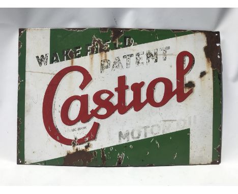 A Wakefield Castrol Motor Oil rectangular enamel sign, 30 x 20".