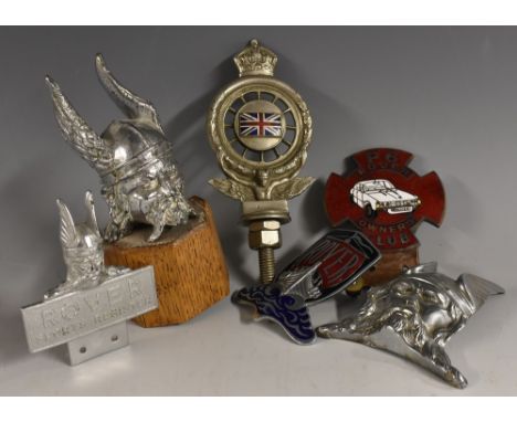 Automobilia - an early 20th century car badge, The Royal Automobile Club, decorated in enamel with the Union flag, to verso w