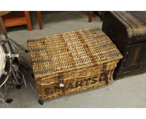 Large wicker hamper