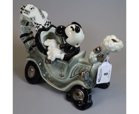 Disney showcase collection 'The Disney Character teapot collection by Cardew design', 'Automobile Mickey', limited edition of