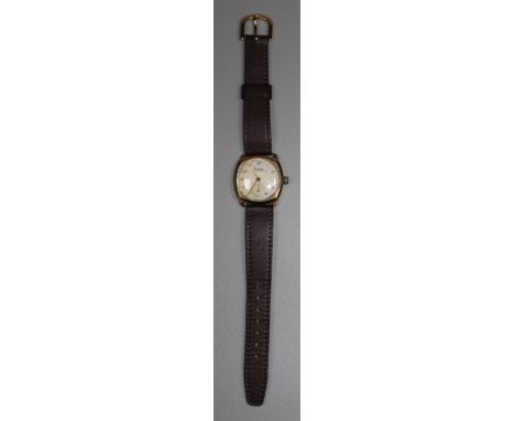 Vintage Rotary Supersport 9ct gold gents watch with associate leather strap.(B.P. 21% + VAT) 