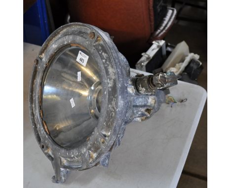 Industrial spot light with gimballed mount, possibly for a ship. (B.P. 21% + VAT)