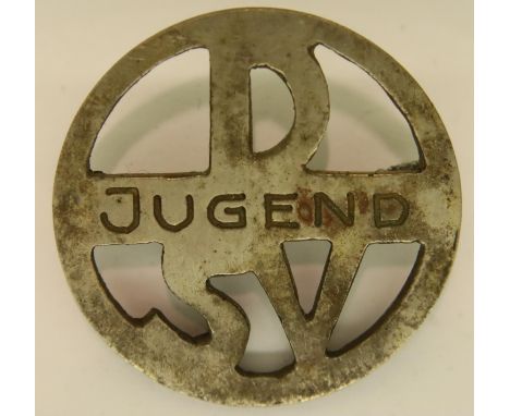 Hitler Youth Skiing badge. P&amp;P Group 1 (£14+VAT for the first lot and £1+VAT for subsequent lots) 