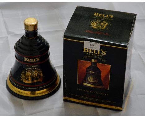 BELL'S WADE WHISKY DECANTER - CHRISTMAS 1992 - SEALED & IN ORIGINAL BOX - 40%, 70CL     
