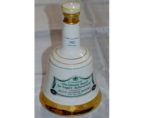 BELL'S WADE WHISKY DECANTER - THE QUEEN'S AWARD FOR EXPORT ACHIEVEMENT 1983