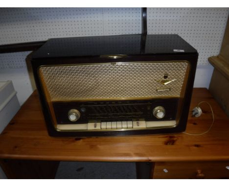 A 1950's Grundig "3089" combination radio/record player