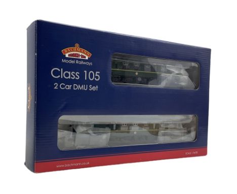 Bachmann '00' gauge 31-537 Class 105 2 Car DMU Set 