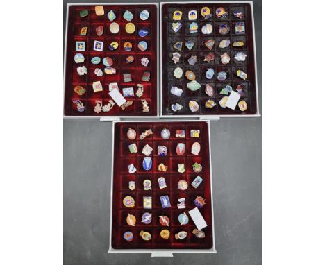 Of Butlins Interest:&nbsp;an interesting collection of vintage enamel badges. (105)&nbsp; 