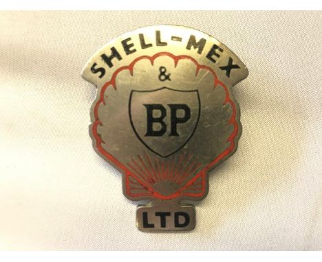 A Shell-Mex and BP Limited cap badge.