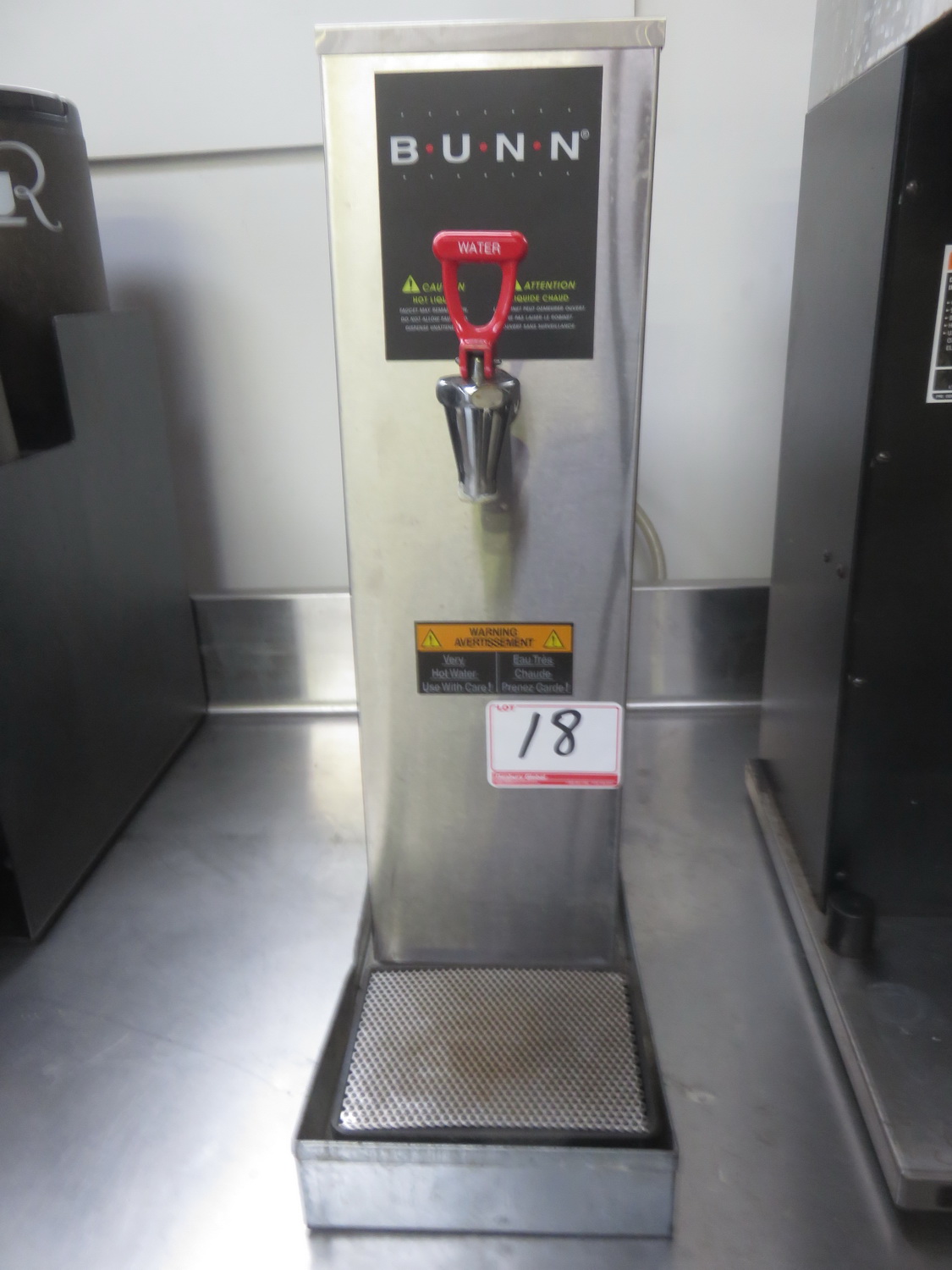 BUNN HW2 120V HOT WATER DISPENSER