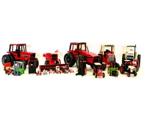 Ertl A Collection Of Large Scale Tractors Case 2390, International 1086, International 5488 and International 6388 (articulat