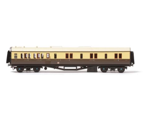 Lawrence Scale Models OO-Gauge GWR Brake/3rd Corridor Coach 5294 with makers plaque to base dated 23/1/89 (E)