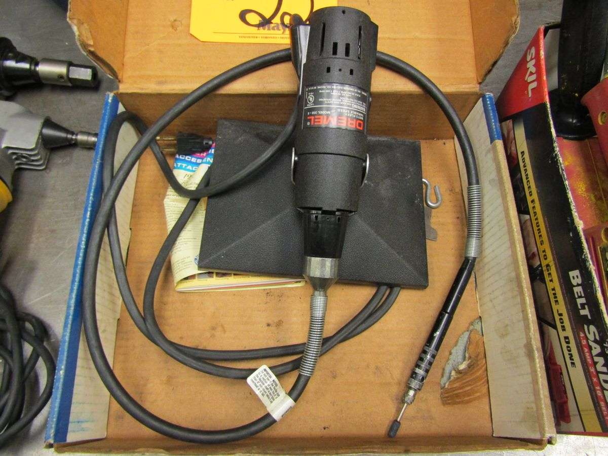 Dremel 332 MotoFlex Tool 750025000 RPM, 120V, w/ (1) Skill Model 7313