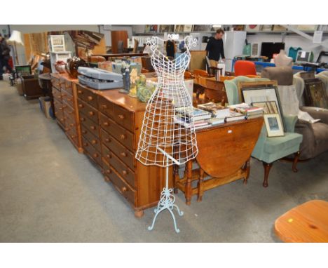 A wirework mannequin 