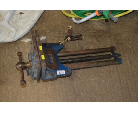 A record bench vice 