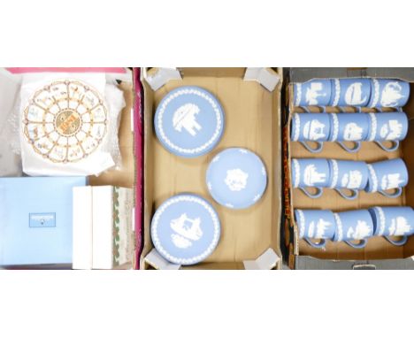 Wedgewood Jasperware items: To include Christmas Plates including 1969, calendar plates, Jasperware tankards, etc. (3 Trays)