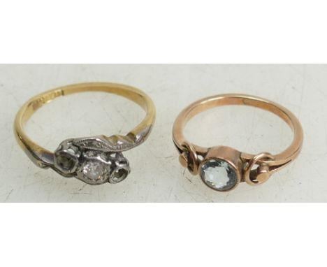18ct diamond ring a/f &amp; 9ct aquamarine ring: 18ct ring with 2 stones missing &amp; yellow coloured metal (tested as 9ct) 