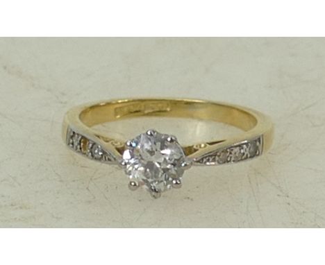 18ct gold &amp; platinum diamond solitaire approx 0.6ct: Nice colour solitaire but with some slight inclusions. Shoulders set