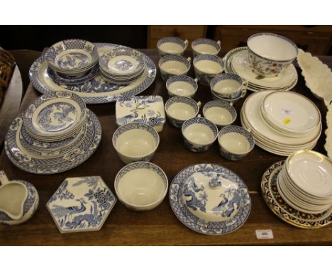 A quantity of Wood & Sons "Yuan" tea and dinnerware; gilt decorated plates and saucers; two leaf dishes etc. 