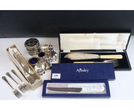 A collection of mixed silver plate to include salts with blue liners, cruet and a selection of boxed and cased flatware.