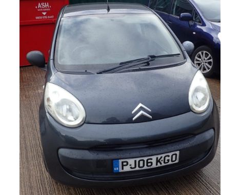 Citroen C1 PJ06 KGO 1.0L petrol five speed manual 87,000 miles on the clock MOT until 08.08.2019 two keys and V5C form presen
