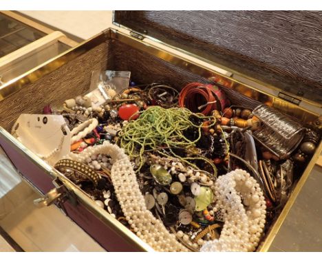 Large trunk of costume jewellery