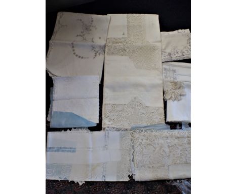 A COLLECTION OF VINTAGE TABLE LINEN including large tablecloths