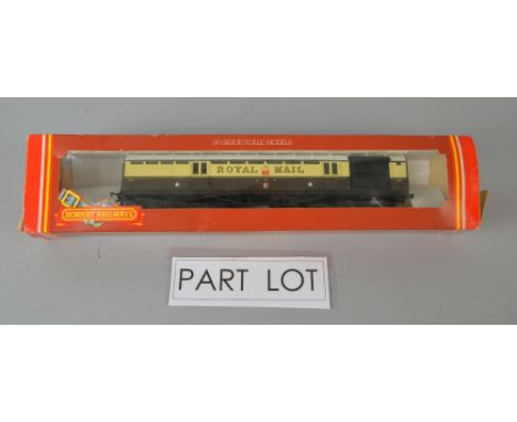 Lima boxed 00 Locos GWR Railcar x 2 two tone brown and 5 Lima boxed passenger carriages