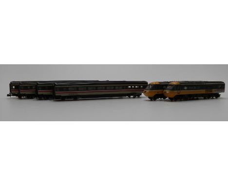Graham Farish N gauge BR Inter-City 125 train comprising two locomotives and four coaches