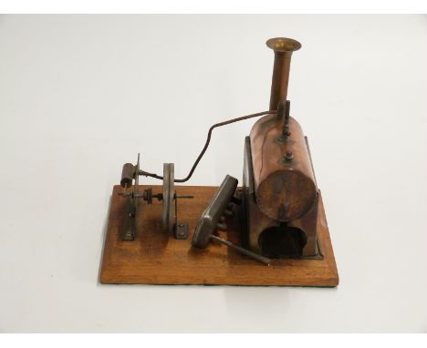 Copper and brass late 19th/20thC model live steam plant with meths burner and single cylinder oscillating engine
