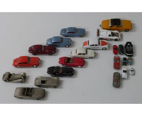 Twenty-two Corgi, Matchbox and similar diecast model cars&nbsp;