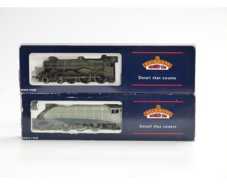 Two Bachmann 00 gauge locomotives LNER 4-6-2 Class A4 Silver Fox 2512 31-952A and BR 4-6-0 Hall Class Wraysbury Hall 6969 31-