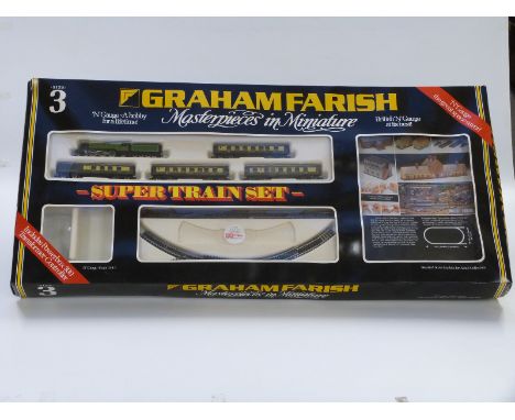 Graham Farish N gauge Super Train Set 3, 8520, in original box