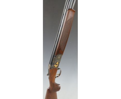 Beretta 687 Silver Pigeon V 20 bore over and under ejector shotgun with all over scrolling engraving, engraved gold birds to 