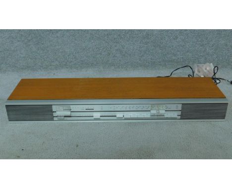 A vintage Bang and Olufsen Beomaster 800 stereo. W.86 D.23cm 