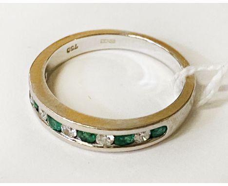 18CT EMERALD &amp; DIAMOND HALF ETERNITY RING SIZE M