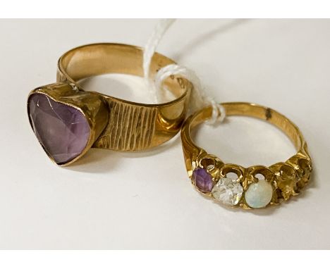 TWO 9CT GOLD RINGS AMETHYST, DIAMOND &amp; OPAL - APPROX 6.3 TOTAL WEIGHT - STONES MISSING