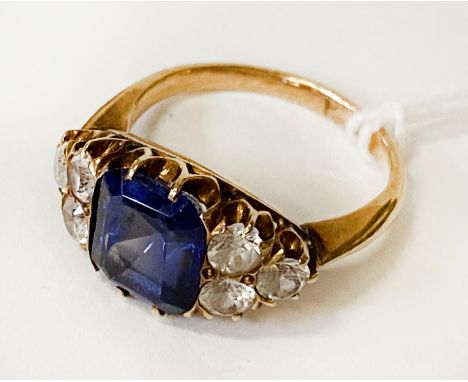 9CT GOLD BLUE SAPPHIRE RING WITH WHITE SAPPHIRES TO THE SHOULDER SIZE K