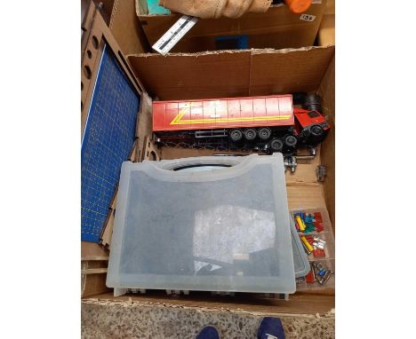 2 CARTONS OF MISC HAND TOOLS INCL; SOCKET SETS, LEATHER TOOL CARRIER, VESPER TIN SIGN &amp; OTHER TOOLS