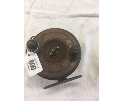 VINTAGE 'SUN' FISHING REEL