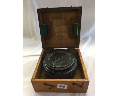 RAF WW II P8 COMPASS, NO. 32583H IN WOODEN CASE