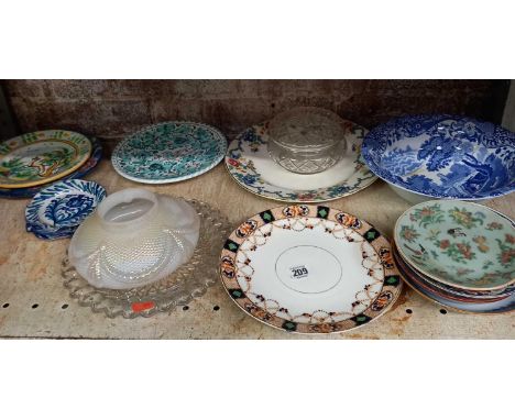 SHELF WITH MISC PLATES, BLUE &amp; WHITE BOWL &amp; AN  IRIDESCENT BOWL