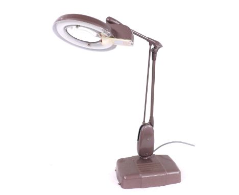 Illuminating bench magnifier lamp, boxed