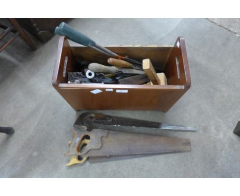 Assorted vintage tools 