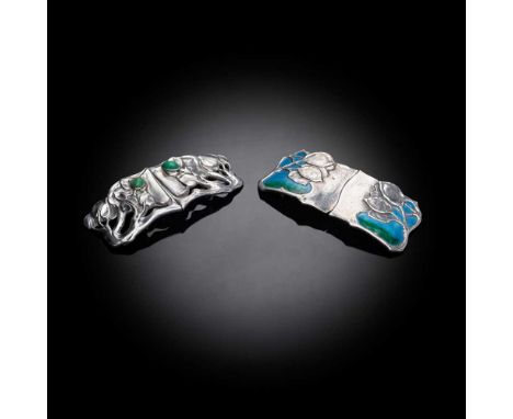 KATE HARRIS (BRITISH 1878-1949) FOR WILLIAM HUTTON &amp; SONS LTD. ART NOUVEAU BELT BUCKLE, BIRMINGHAM 1902 silver and enamel