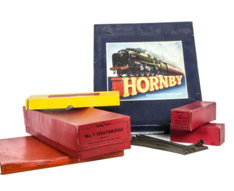 A Boxed Post-war Hornby O Gauge Clockwork No 51 Train Set Track and Accessories, the set containing green locomotive no 50153